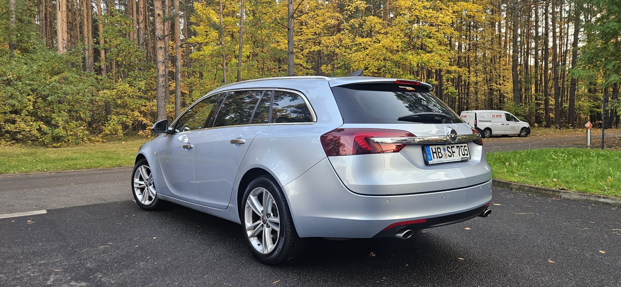 
								Opel Insignia 2.0 Turbo full									