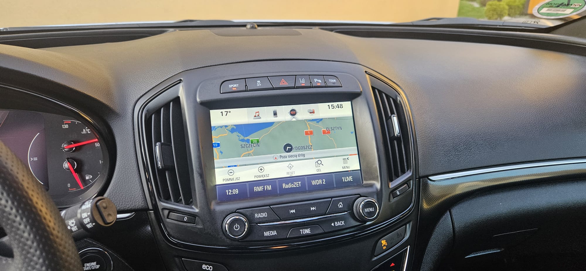 
								Opel Insignia 2.0 Turbo full									