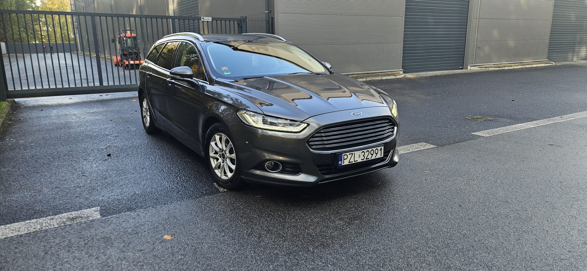 
								Ford Mondeo Mk5 2.0 TDCi 180 KM full									