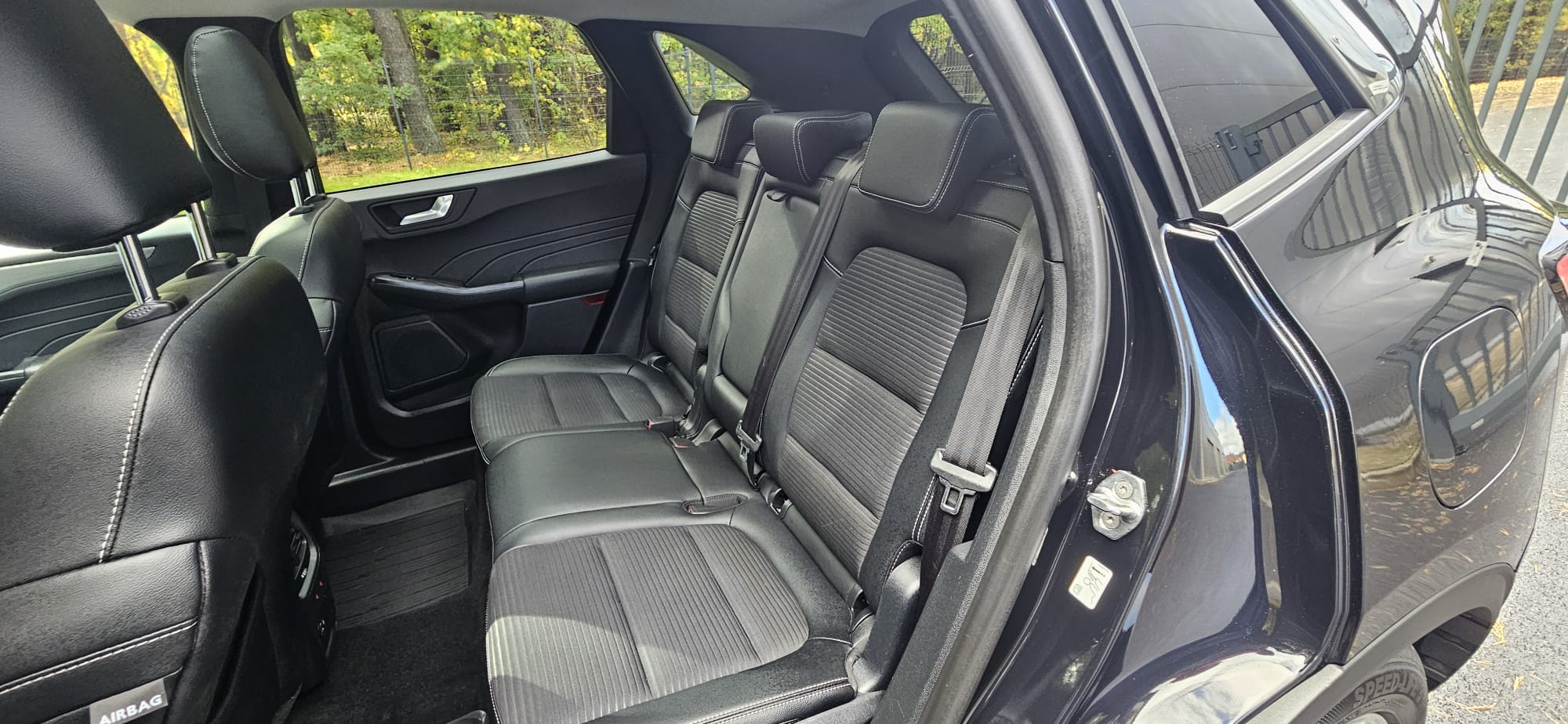 
								Ford Kuga 2.0 Tdci Automat 4X4 Niemcy FV 23 % full									
