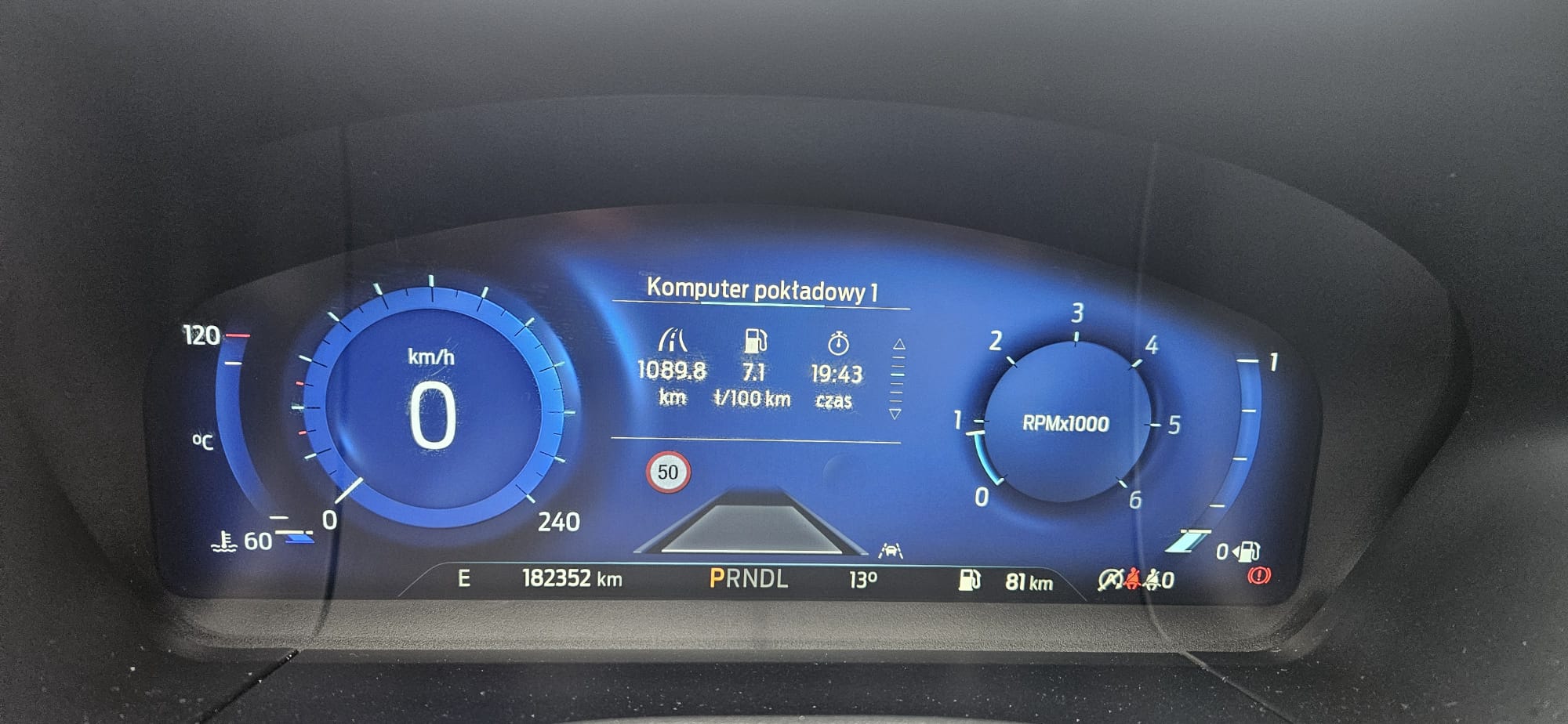 
								Ford Kuga 2.0 Tdci Automat 4X4 Niemcy FV 23 % full									
