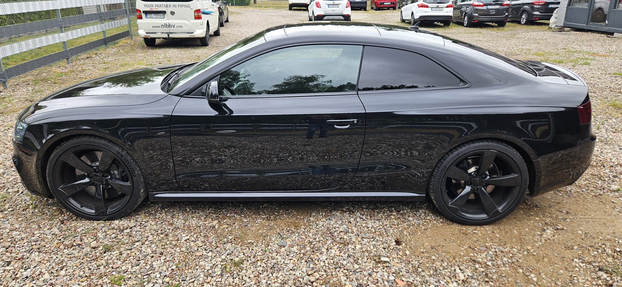 
								Audi RS5 4.2 FSI 450 KM Prawdziwa Bestia Salon Polska full									