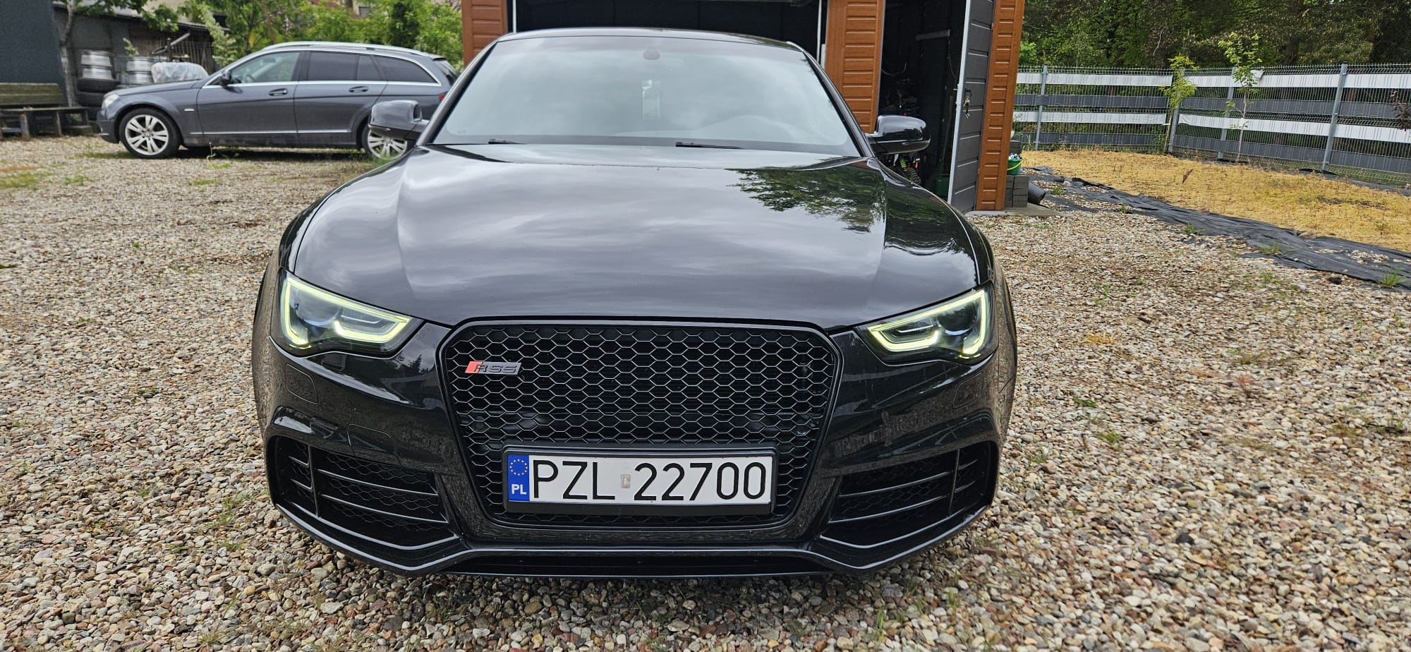 
								Audi RS5 4.2 FSI 450 KM Prawdziwa Bestia Salon Polska full									