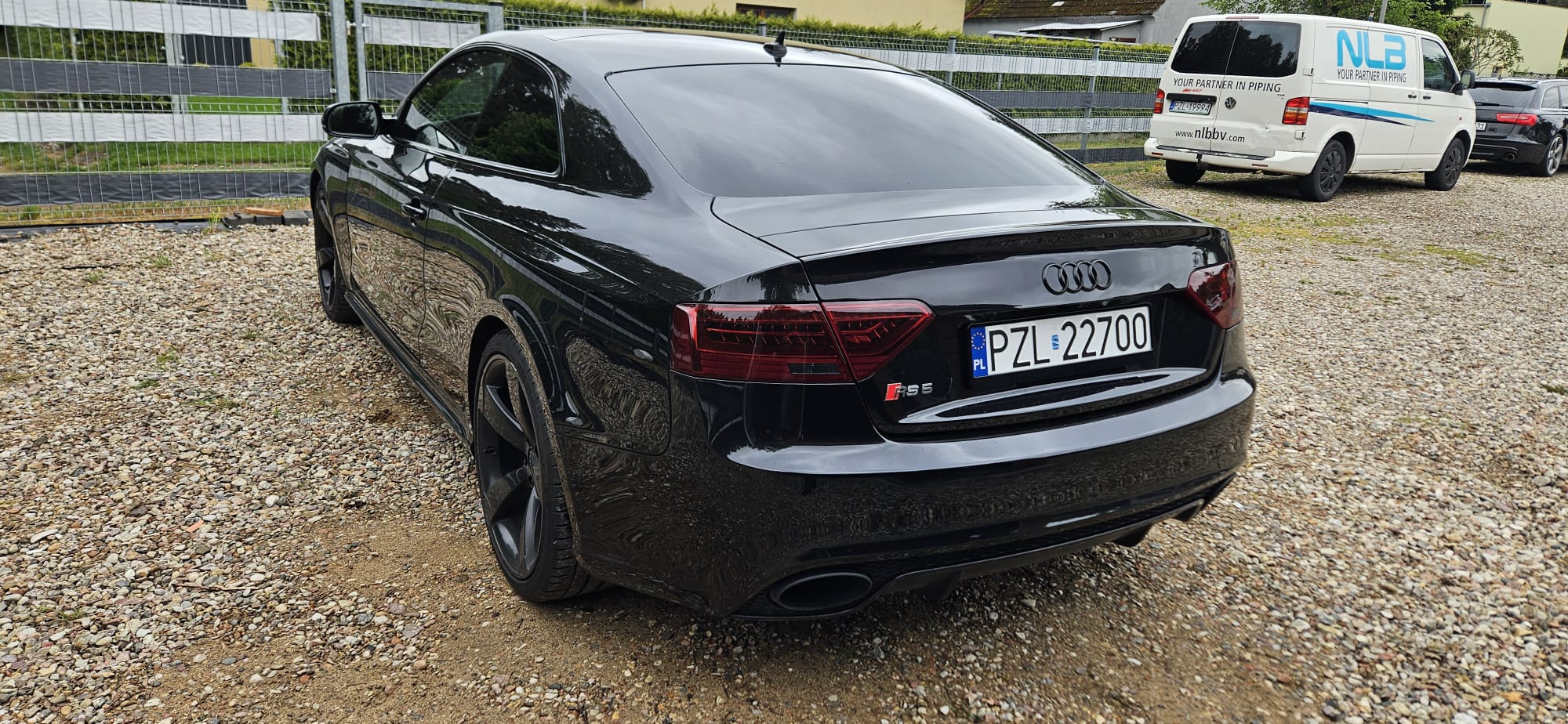 
								Audi RS5 4.2 FSI 450 KM Prawdziwa Bestia Salon Polska full									